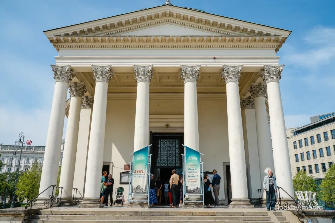 Беларусы ў Варшаве развіталіся са Святланай Курс
