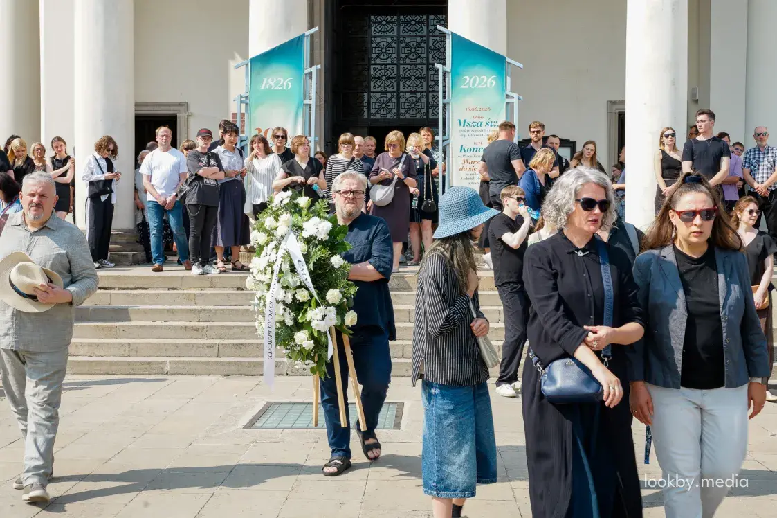 Беларусы ў Варшаве развіталіся са Святланай Курс