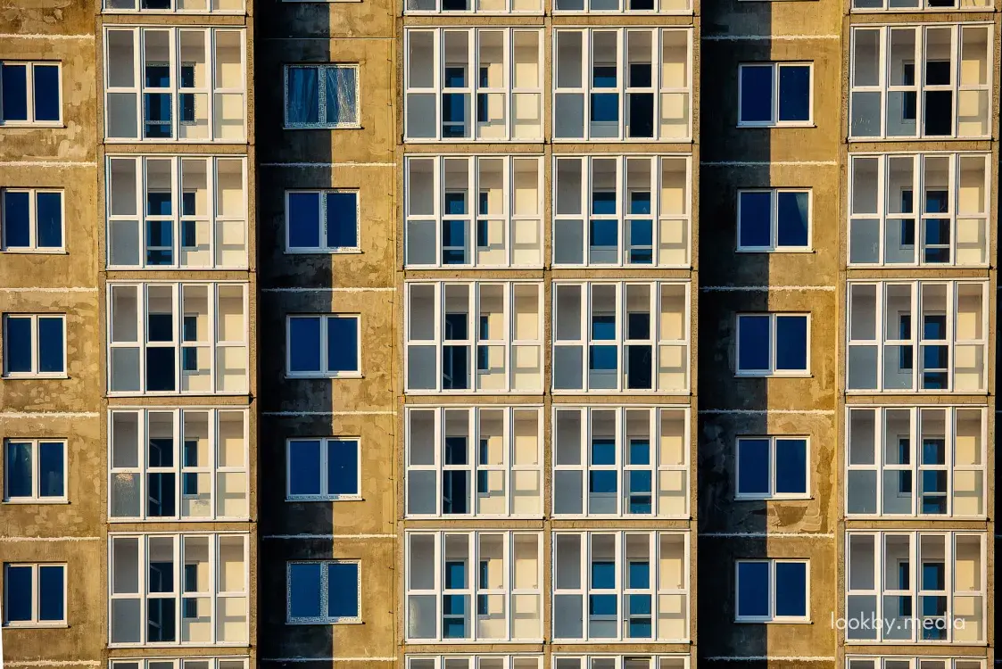 Цены на квартиры в Минске выросли на 14% с начала года при сокращении числа сделок