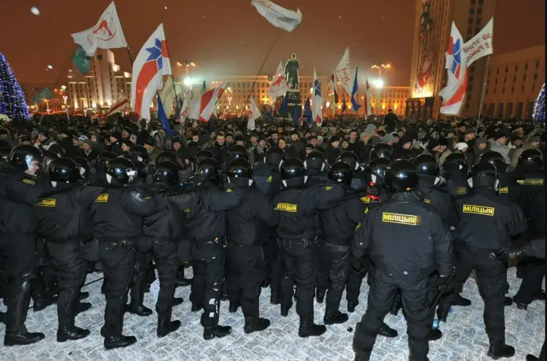 Падчас выбараў могуць адключыць інтэрнэт — як да гэтага падрыхтавацца