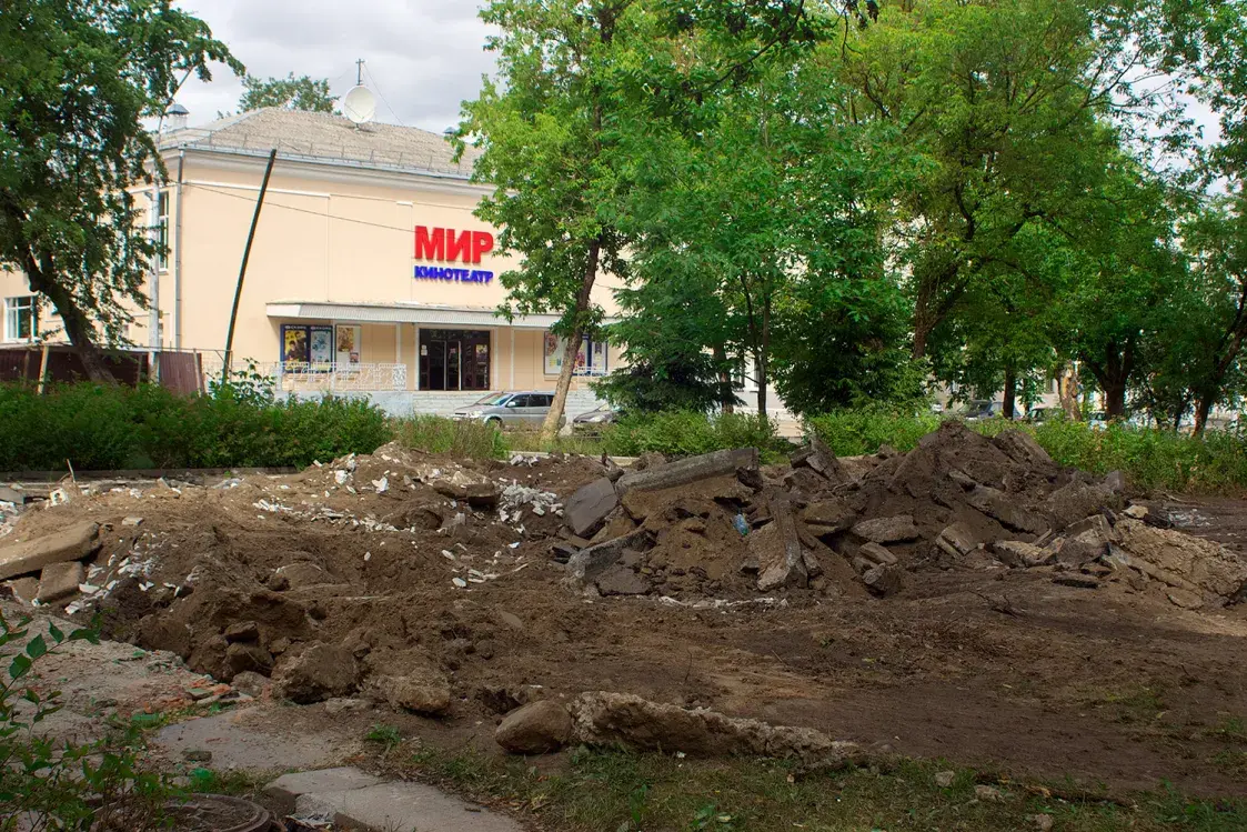 Перад "Славянскім базарам" у Віцебску знеслі апошнюю бясплатную прыбіральню 