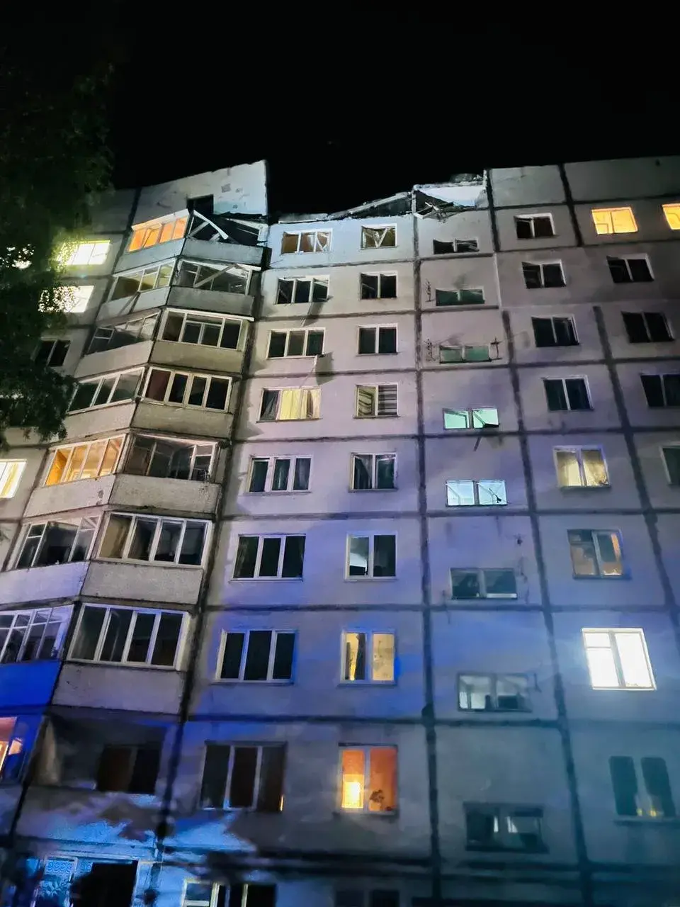 Ночные обстрелы Запорожской АЭС и многоэтажек в Харькове — 210-е утро войны