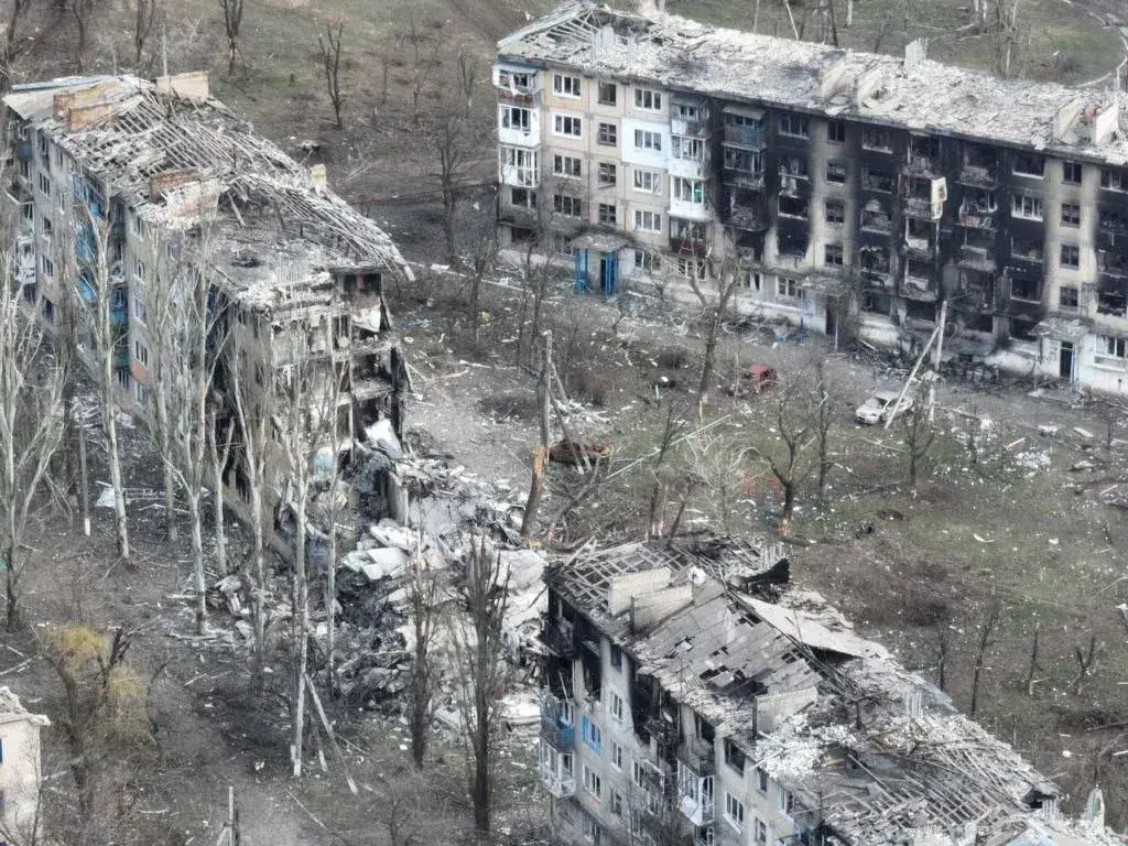 В Беларуси стало меньше военных из РФ и разрушенный Угледар — 397-е утро войны