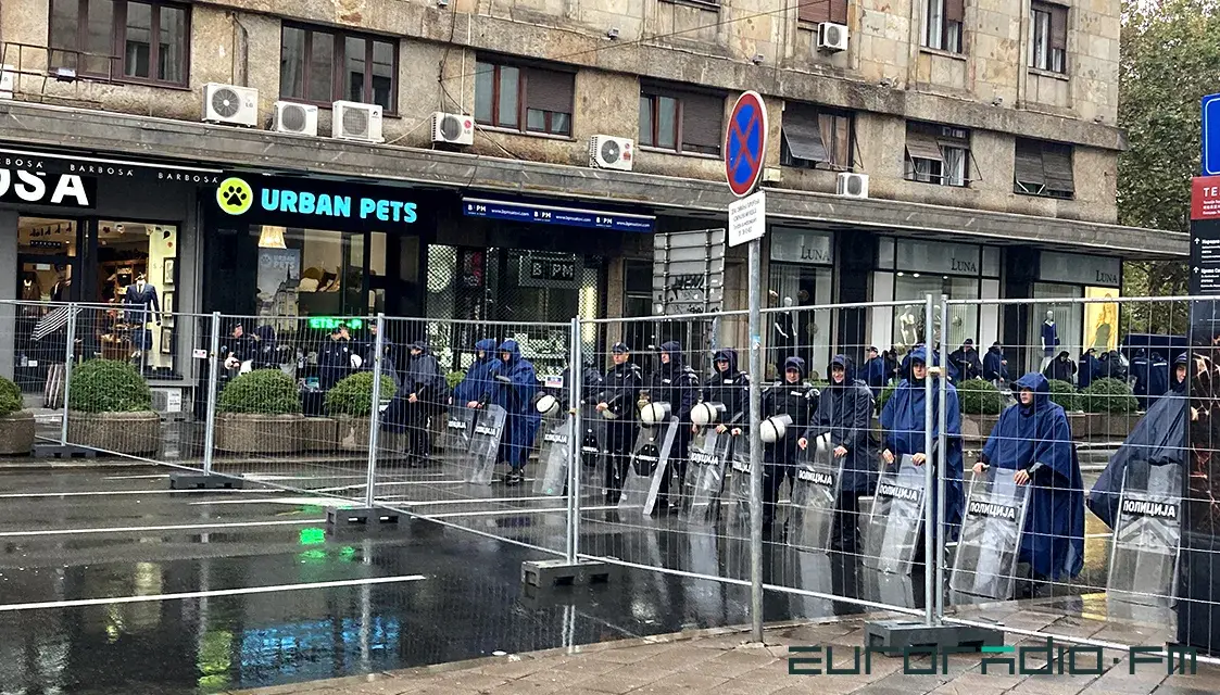 Радуга и ультрас: как в Белграде прошёл главный гей-прайд Европы