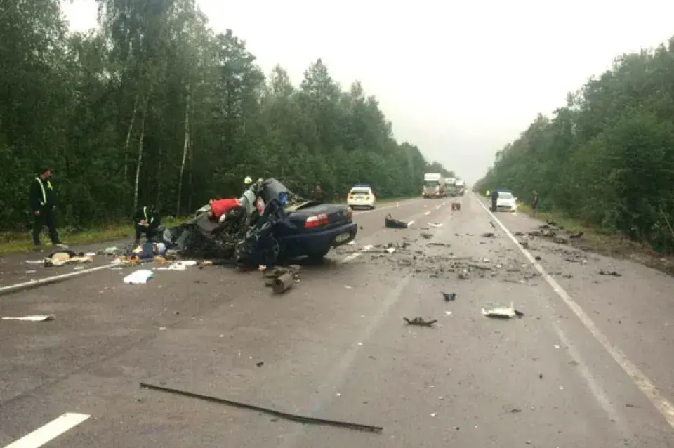 У жахлівай аўтааварыі ва Украіне загінулі чатыры палітолагі і журналіст