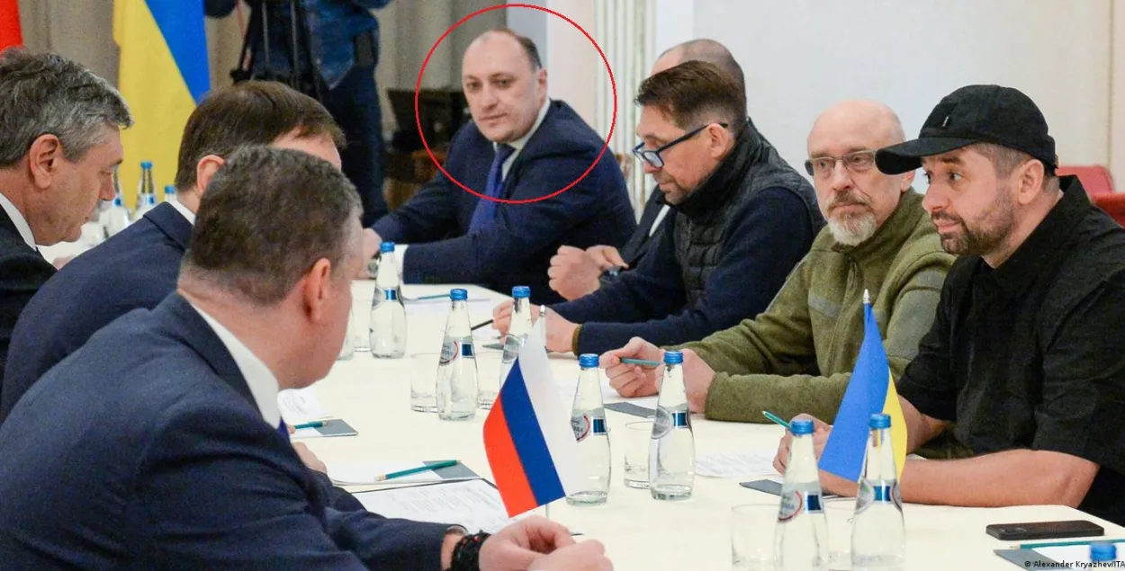 Дзяніс Кірэеў на ўкраінска-расійскіх перамовах у Беларусі ў пачатку вайны / ТАСС
