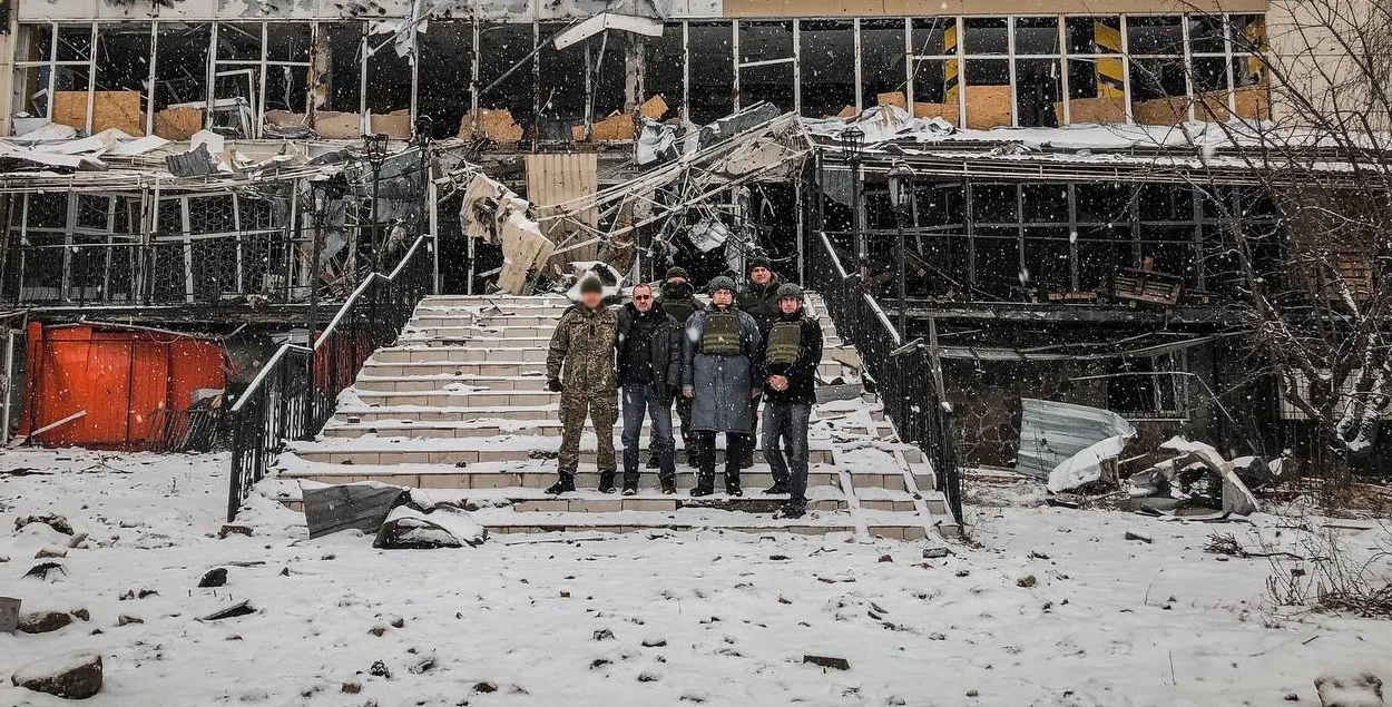 Шчыгельскі, Пазняк і Усаў у Бахмуце з байцамі палка Каліноўскага / t.me/belwarriors
