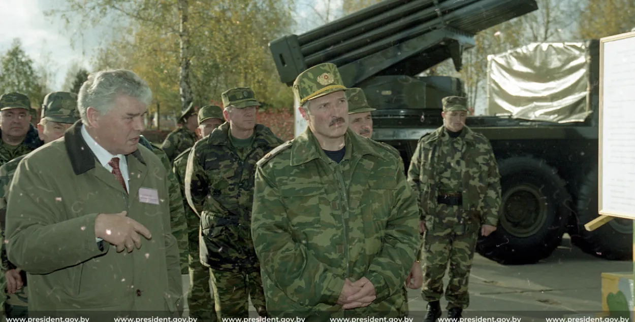 Лукашенко vs посредники: враги №1 уже... 18 лет