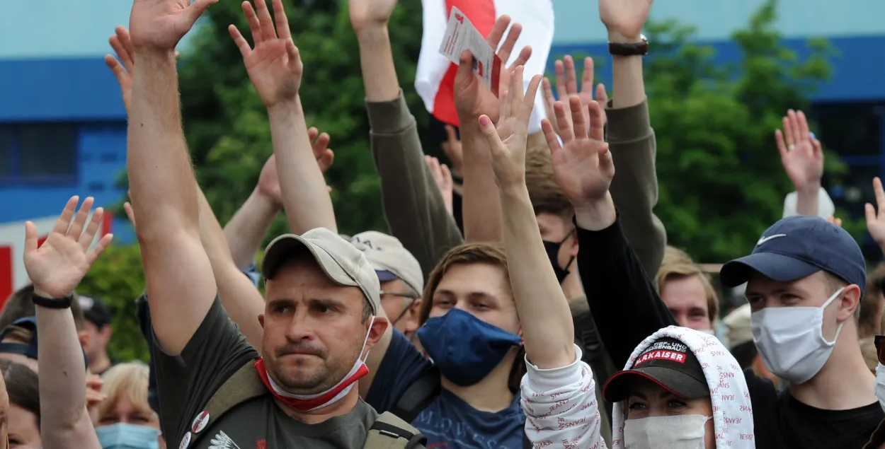 Лукашэнка: вы бачылі, як у краінах дэмакратыі абышліся з пратэстоўцамі