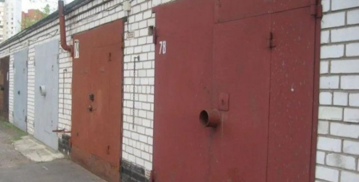 У Гомелі трое хлопцаў загінулі ад атручэння чадным газам