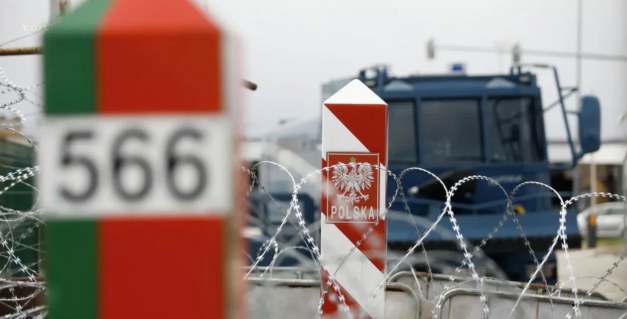 “Гэта сапраўды ахвяра, бо ад ліквідацыі гэтага пропуску цярпяць і беларускія, і польскія транспартныя кампаніі”
