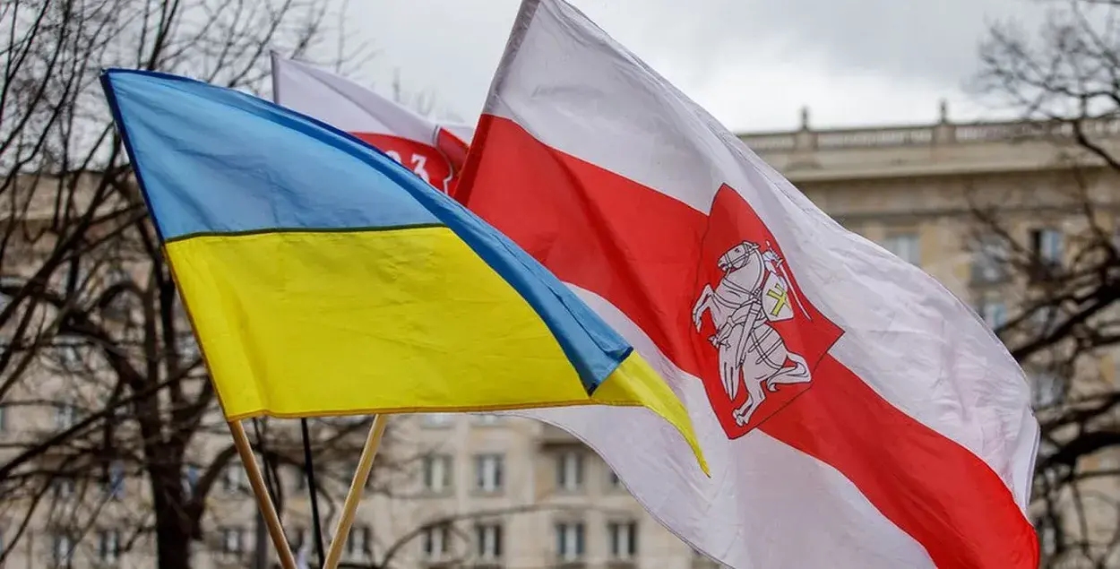 Сярод замежнікаў, якія ваююць за Украіну, беларусы — адна з самых шматлікіх груп / bbc.com
