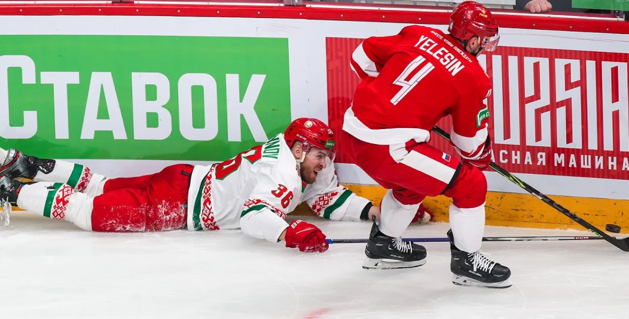 Белорусы проиграли в Челябинске / hockey.by
