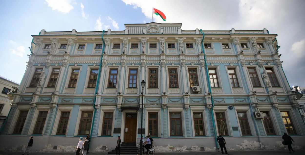 Рэха адпраўкі вайскоўцаў у Казахстан: у пасольстве Беларусі ў Расіі шукалі бомбу
