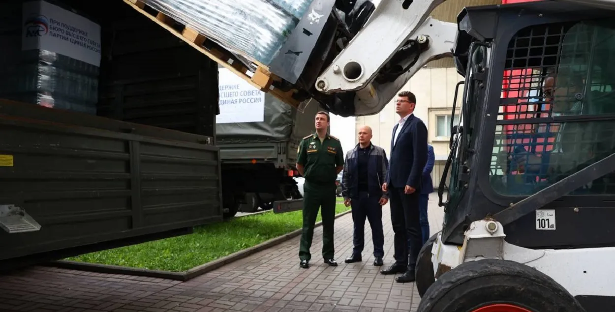 Адпраўка груза / t.me/RusEmbassyMinsk/
