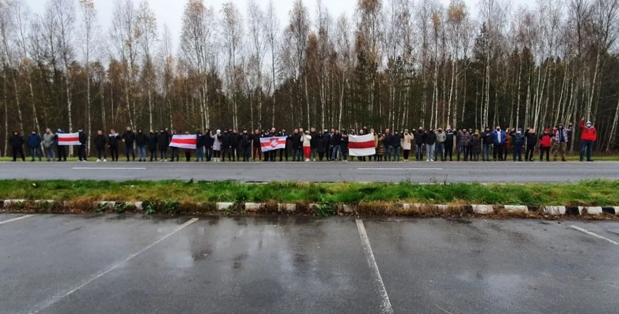 Страйкоўцам, затрыманым падчас экскурсіі, прысуджаюць суткі і штрафы