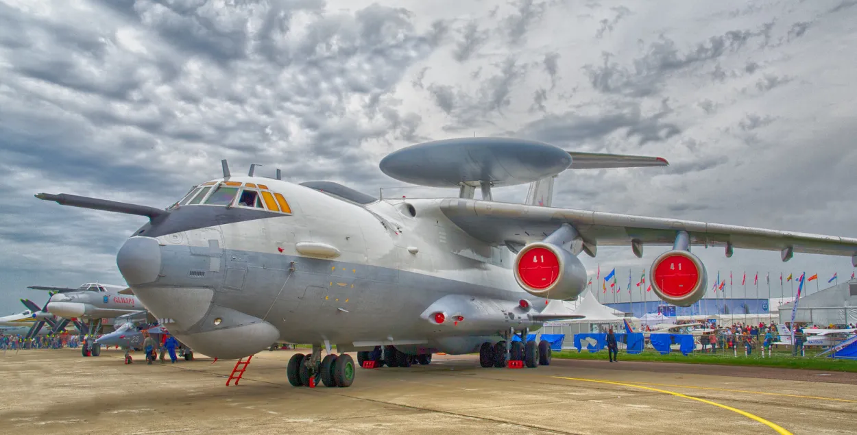 Расійскі самалёт А-50 у Мачулішчах / Maxar
