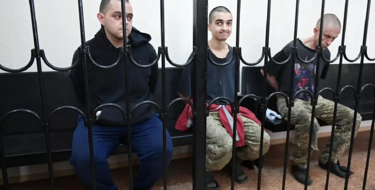 Шон Пиннер, Саадун Брагим и Эйден Аслин в Донецке в июне 2022-го / ria.ru
