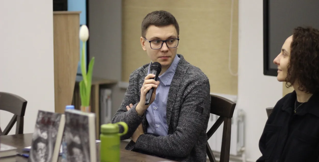 Сяргей Макарэвіч / facebook.com/januskevic.books
