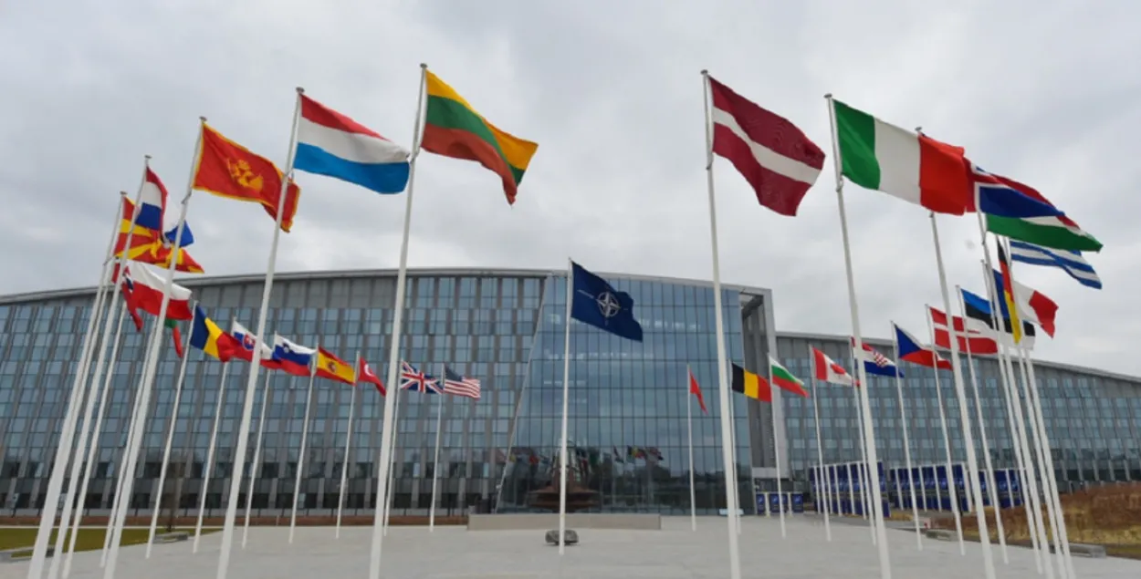 Захад заклікае афіцыйны Мінск не падтрымліваць Пуціна / nato.int
