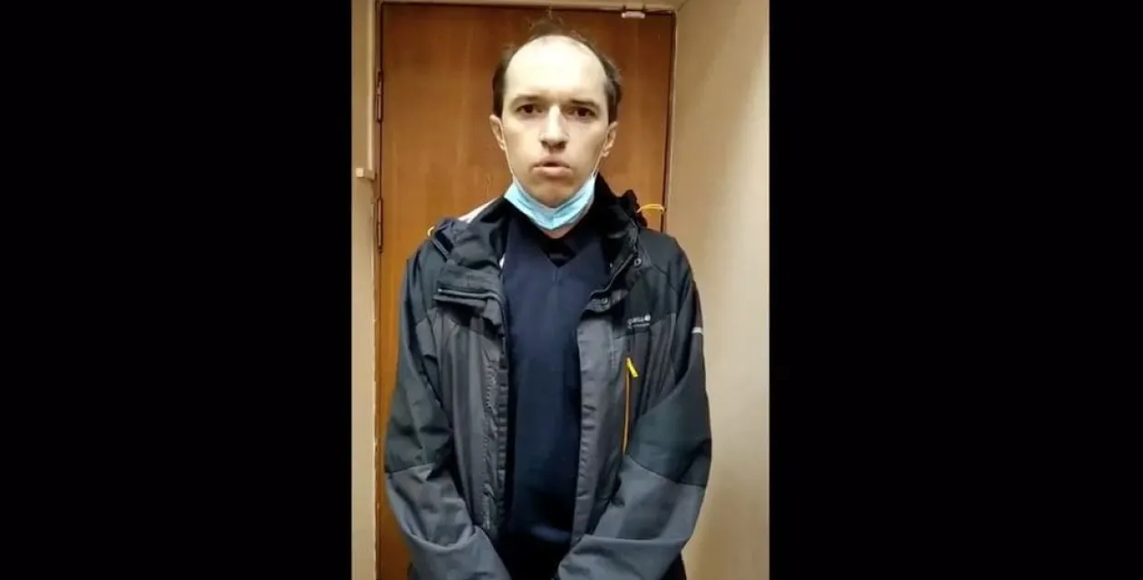 Культарганізатара Палаца дзяцей і моладзі затрымалі ў чарзе да лекара