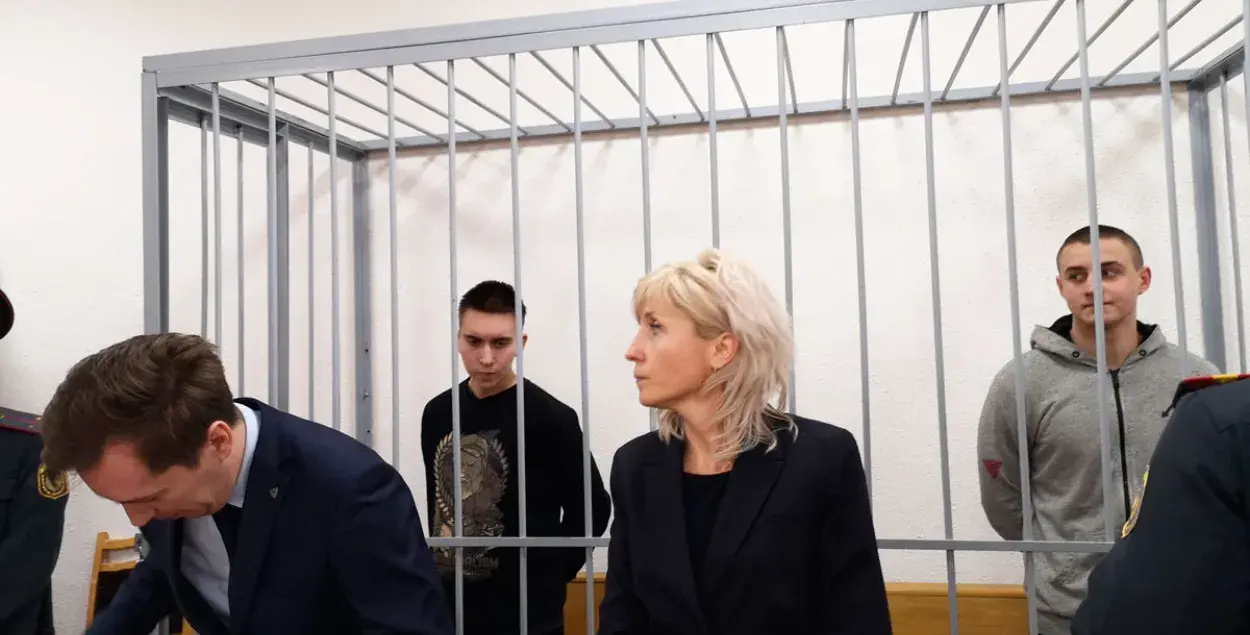 Ivan Komar and Mikita Yemelyanau in court&nbsp;/ spring96.org
