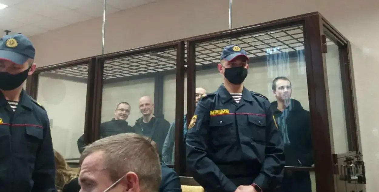 Катаванні анарха-партызанаў: "Сказаў, што ў Ігара зрэзалі скуру на пятках"