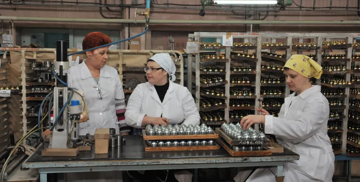 На Чапаеўскім механічным заводзе вырабляюць капсулі-дэтанатары, піратэхнічныя рэле і дэтанавальныя шнуры /&nbsp;volga.news
