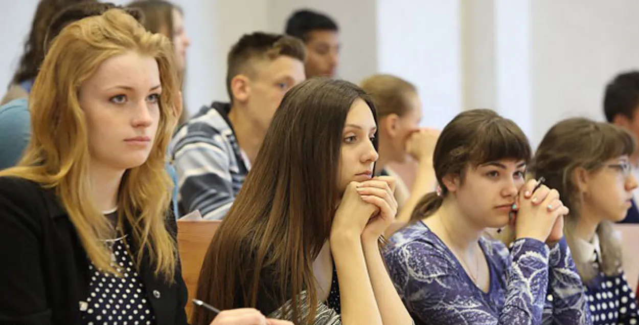 14 чэрвеня ў Беларусі праходзіць ЦТ па рускай мове