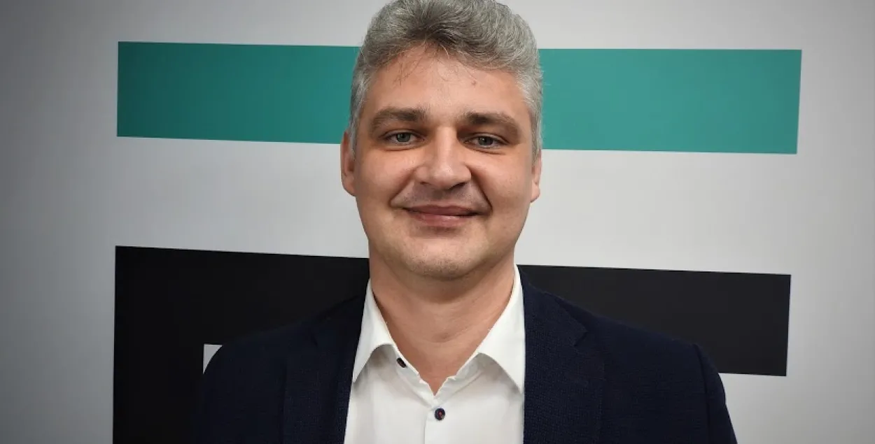 Зарэгістраваныя ініцыятыўныя групы Юрыя Губарэвіча і Мікалая Казлова