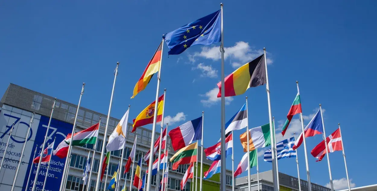 Belarusians received 309 thousand residence permits in the EU / pexels.com