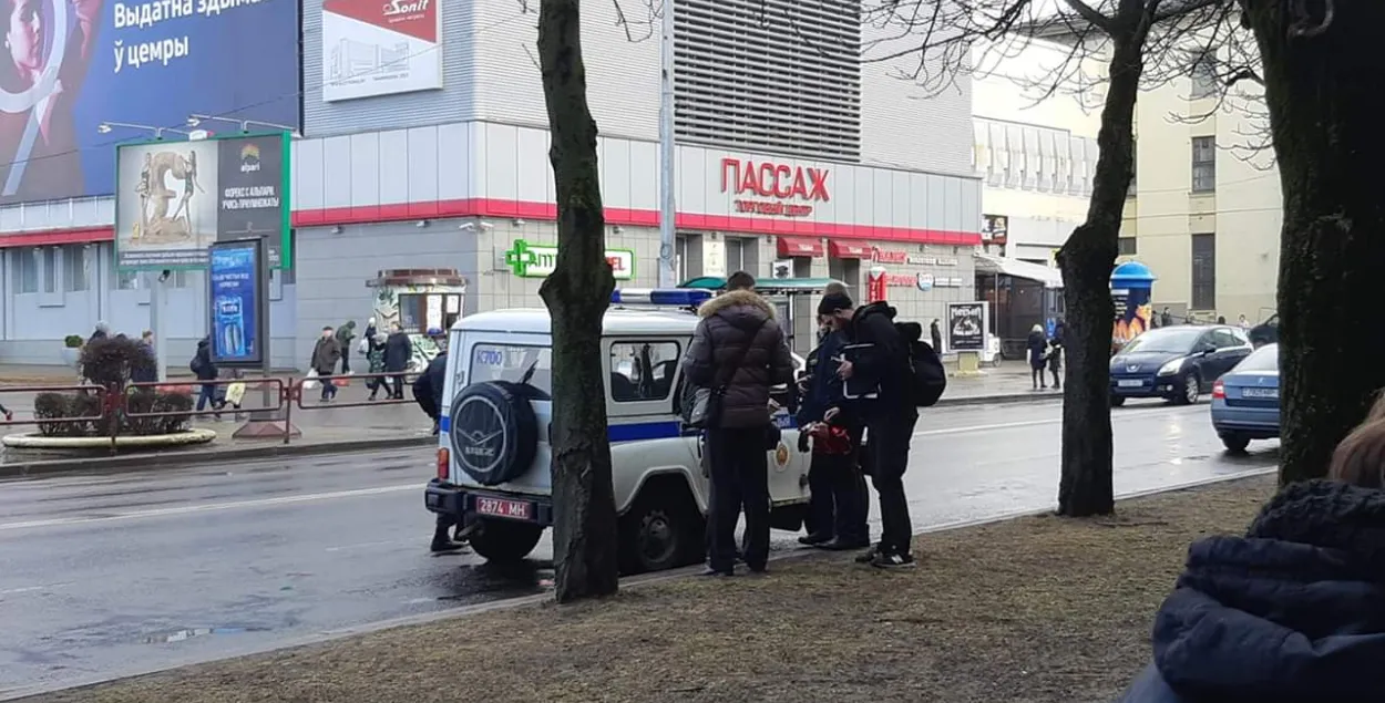 Мінская міліцыя сарвала прэзентацыю расійскага альманаха moloko plus