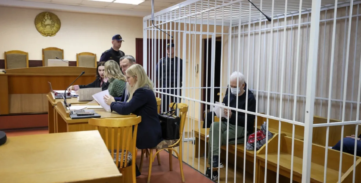 Алесь Бяляцкі ў судзе / sb.by
