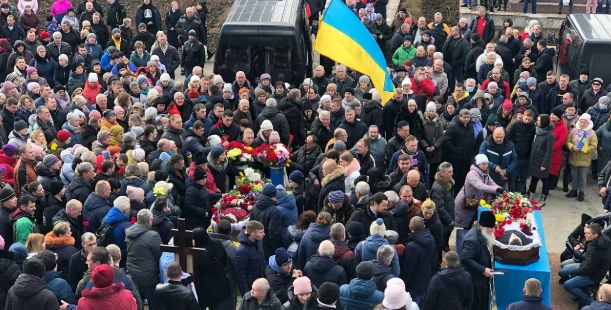 Во время прощания​ / twitter.com/hromadskeua