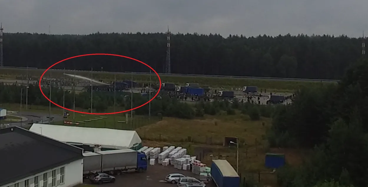 Занятия силовиков на полигоне / Скриншот с видео​