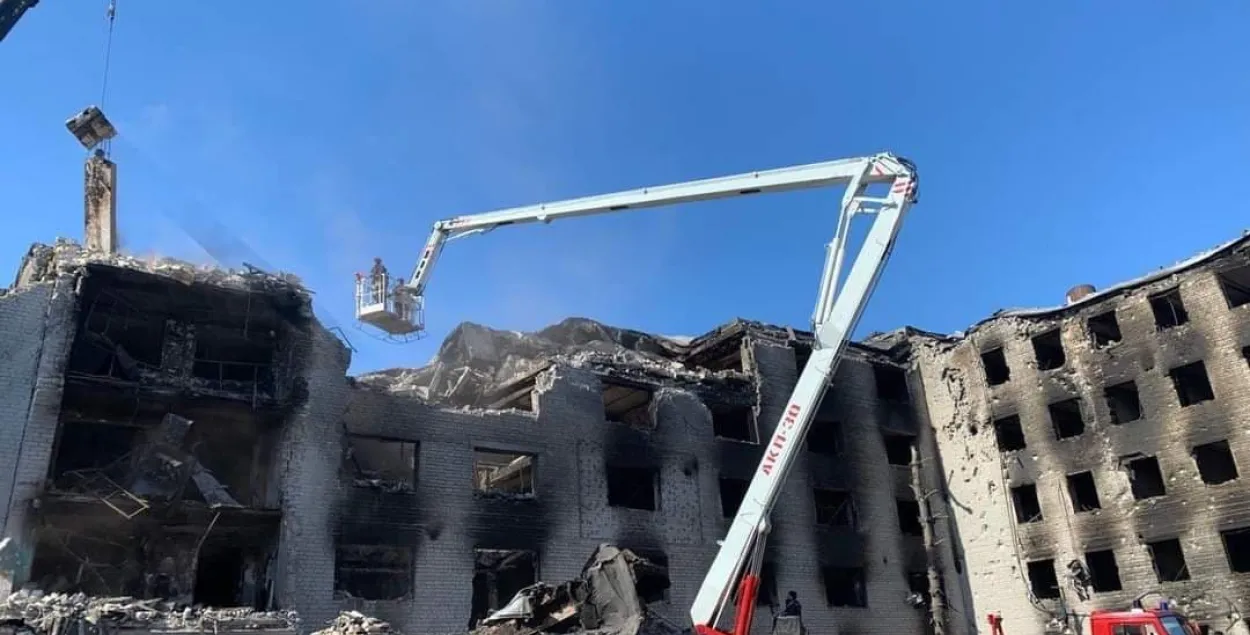 Взрывы во Львове и авиаудар по складу в Вознесенске — 23-е утро войны в Украине