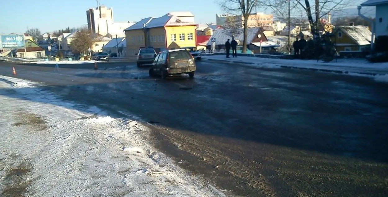 Пры ДТЗ у Глыбокім аўто вынесла на тратуар — загінуў пешаход