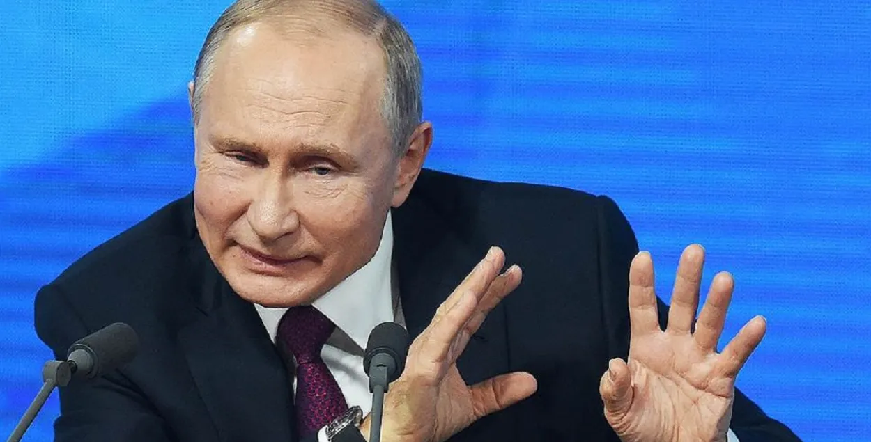 Владимир Путин держит дистанцию​ / kommersant.ru