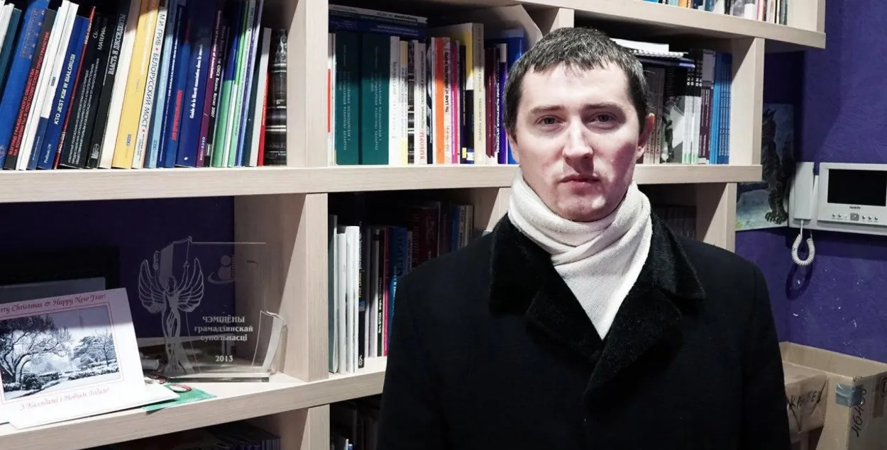 Блогеру “Шэраму Кату” далі позву на новы суд
