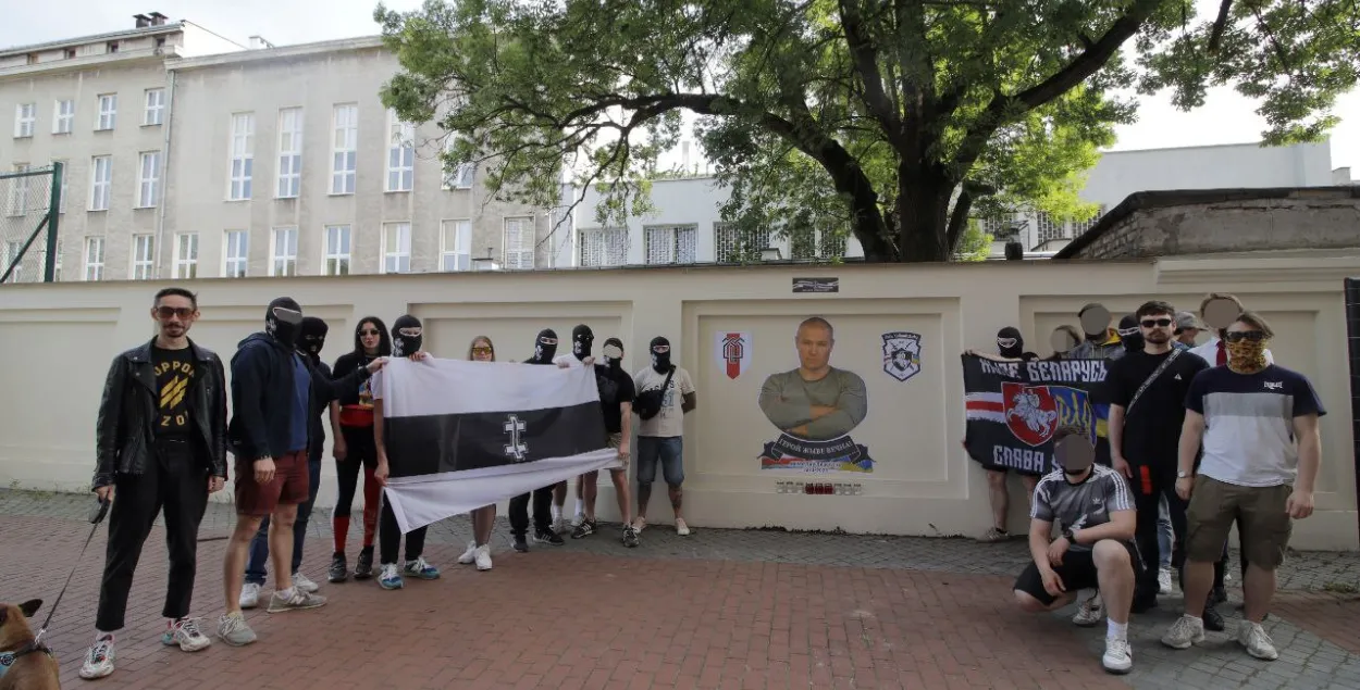 Мурал у гонар Міраслава Лазоўскага ў Варшаве / t.me/ruchbelnac
