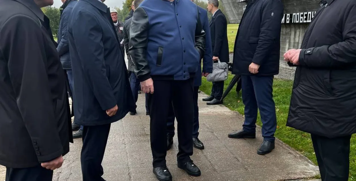 Пра мабілізацыю беларусаў Лукашэнка загаварыў у Хатыні / @pul_1
