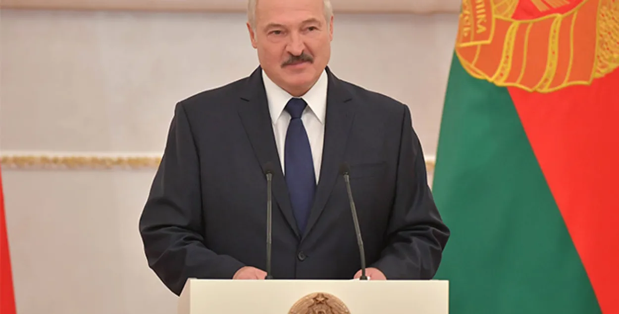 Лукашэнка заявіў, што не рабіў тэст на каранавірус