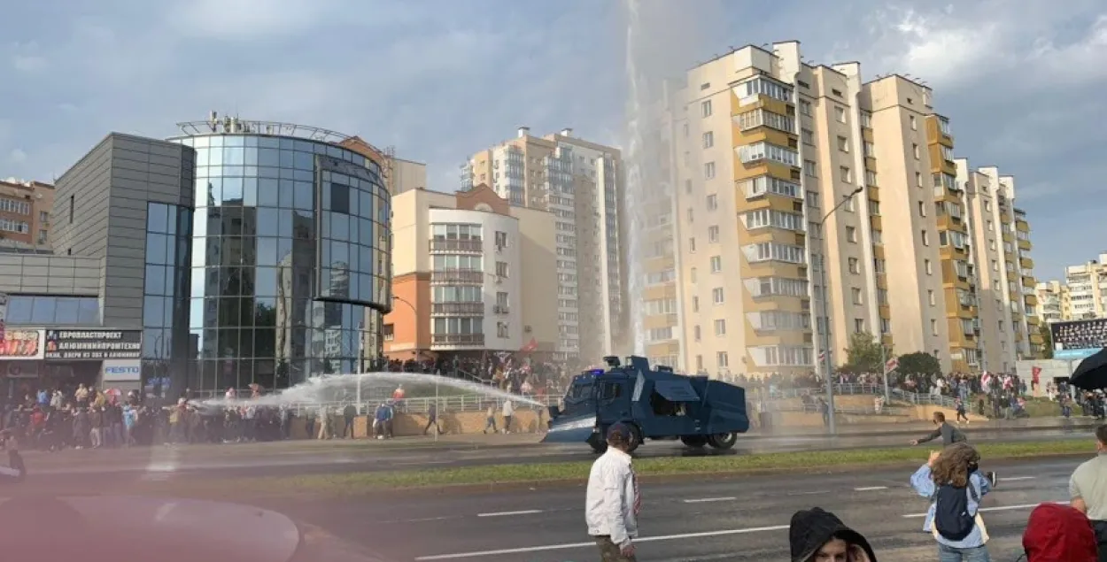 Водомет в Минске, 4 октября 2020-го / Еврорадио​