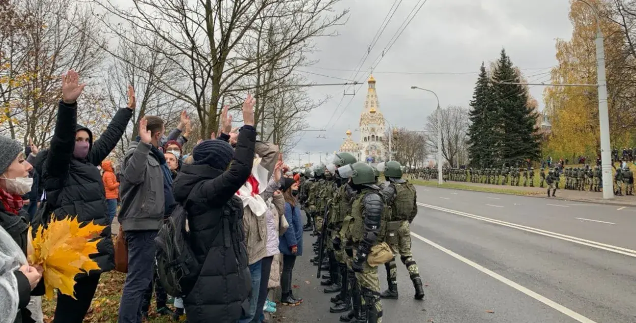 Марш против террора: путь минчан в Куропаты в фото