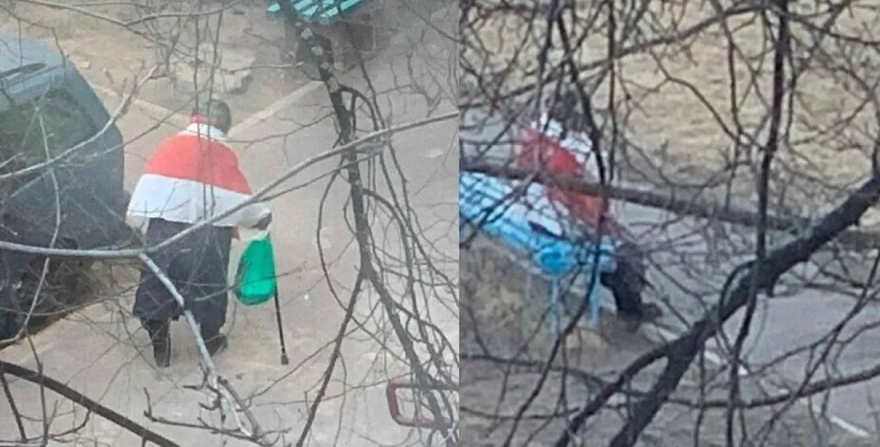 Елена Алексеевна в День Воли выходит на скамейку возле своего дома&nbsp;/ экстремистский телеграм-канал