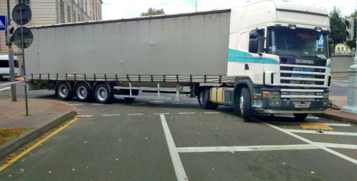 У Мінску фура збіла раварыста