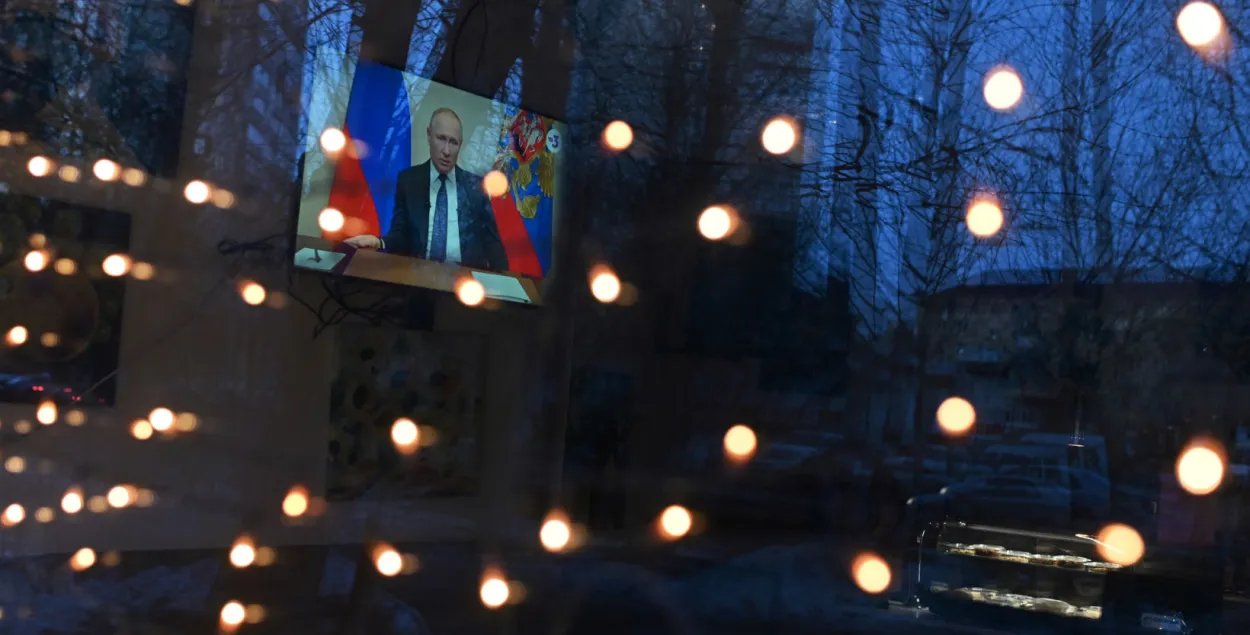 Накануне Владимир Путин озвучил запланированные меры властей по борьбе с коронавирусом / Reuters