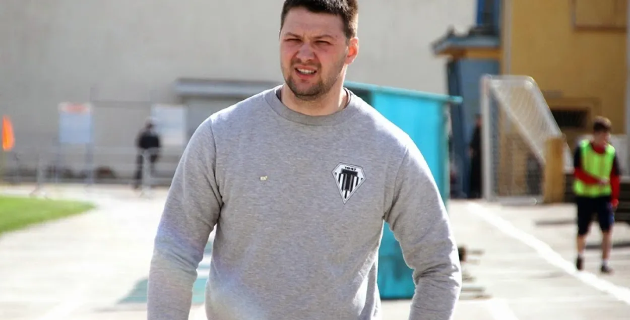 Дырэктар мінскага "Тарпеда" пагражаў расправай футбольнаму суддзі
