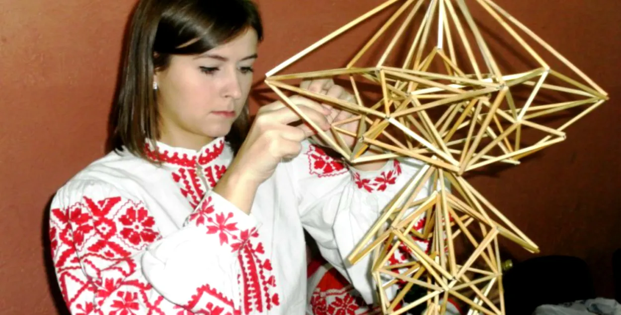 Беларускі саламяны "павук" / Белсат
