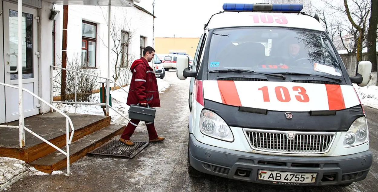 “Нічога ў нас не забралі”. Белаазёрск не пакінуць без “хуткай дапамогі” 